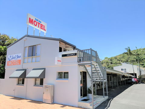 Sail Inn - Yeppoon - Mackay Tourism 1