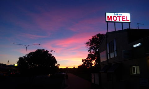 Sail Inn - Yeppoon - Mackay Tourism 8