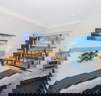 Seascape Accommodation - Mackay Tourism