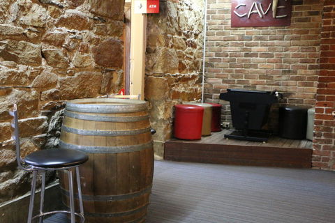 The Royal Hotel Bungendore - Mackay Tourism 3