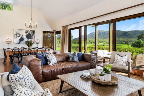 Arenridge - Broke Hunter Valley - Mackay Tourism 0