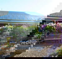 Bed  Breakfast at Tiffanys - Mackay Tourism