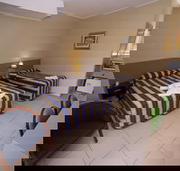 Bella Vista Motel Kariong - Mackay Tourism