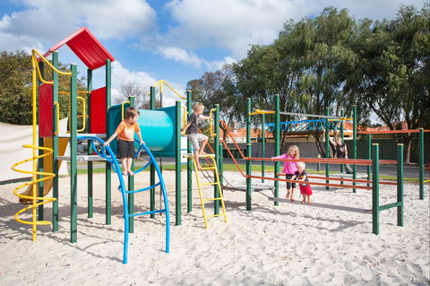 Discovery Parks - Perth Airport - Mackay Tourism 0