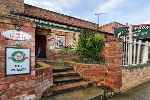 Eagle Foundry Bed & Breakfast - Mackay Tourism 1