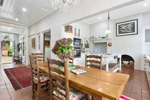 Holm Lea Country Estate - Mackay Tourism 1