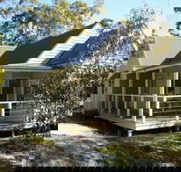 Hooked Inn Cottages - Mackay Tourism
