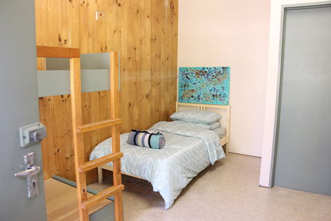 Longwood Retreat - Mackay Tourism 1