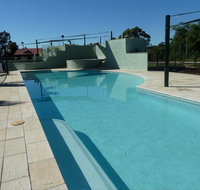 McNevins Logan Park Motel - Mackay Tourism