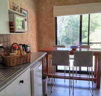 Milton Country Cottages - Mackay Tourism