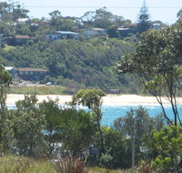 Mollymook Beach Units - Mackay Tourism