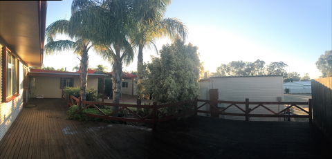 Redgum Village Dandaragan - Mackay Tourism 1