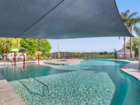 Riverbreeze Holiday Park - Mackay Tourism 1