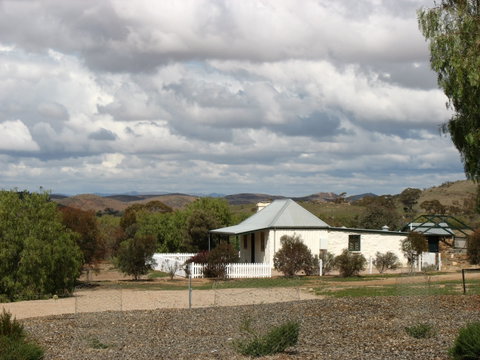 Rose Cottage - Mackay Tourism 0