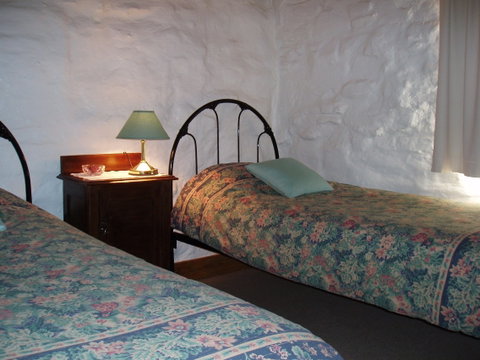 Rose Cottage - Mackay Tourism 2