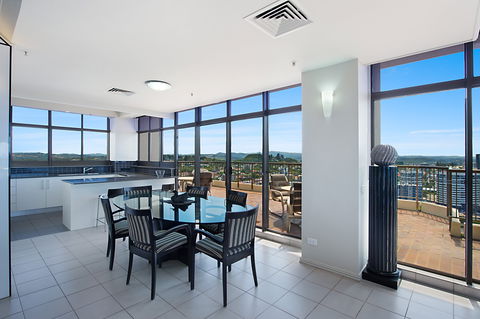 Seascape Penthouse - Mackay Tourism 2