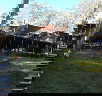 Six Foot Track Lodge - Mackay Tourism