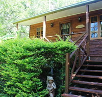 Sunshine Valley Cottages - Mackay Tourism