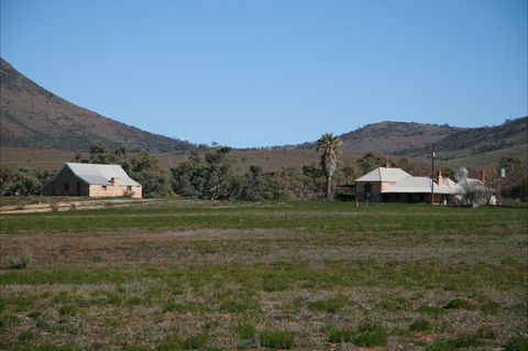 The Dutchman's Stern Homestead - Mackay Tourism 0