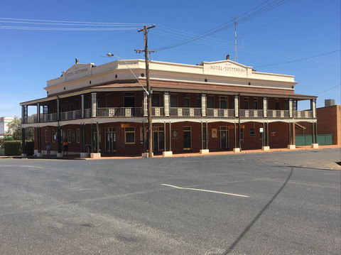 Tottenham Hotel - Mackay Tourism 0