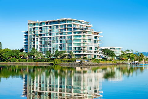 ULTIQA Freshwater Point Resort - Mackay Tourism 1