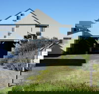 Angler's Arms and Fisherman's Cottage - Mackay Tourism