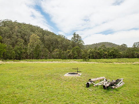 Blue Gums Campground - Mackay Tourism 0