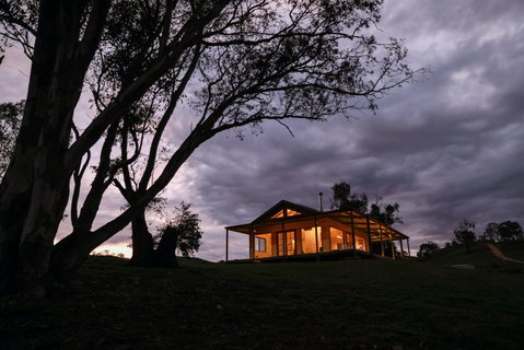 Kestrel Nest EcoHut - Mackay Tourism 1