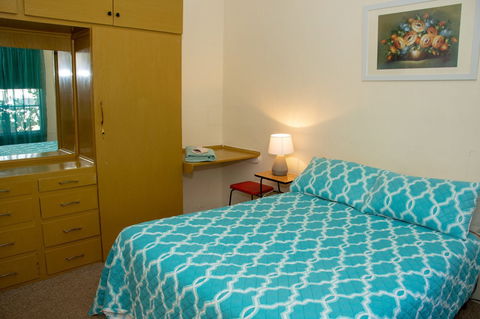 Kimba Units - Apartment 5 - Mackay Tourism 2