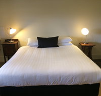 Little Paddock Homestead - Mackay Tourism