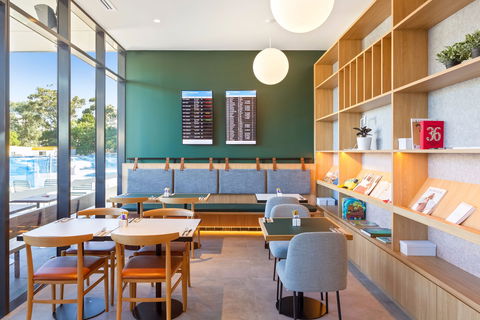 Mantra Hotel At Sydney Airport - Mackay Tourism 1