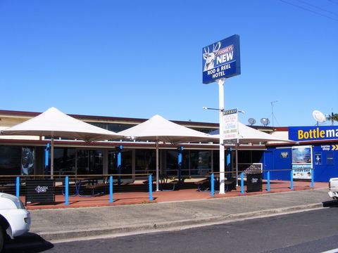Rod N Reel Hotel Woodburn - Mackay Tourism 0