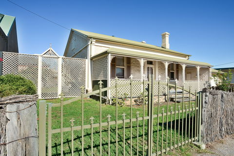 Rothesay - Mackay Tourism 0