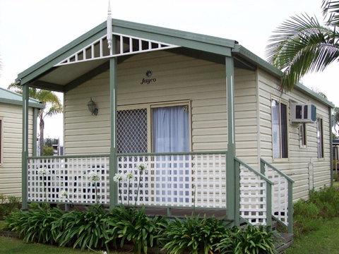 Teralba Lakeside Caravan Park - Mackay Tourism 2