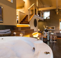 The Edge Villa - Hunter Valley Luxury Escape - Mackay Tourism