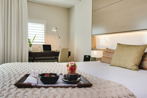 The Point Brisbane Hotel - Mackay Tourism 1