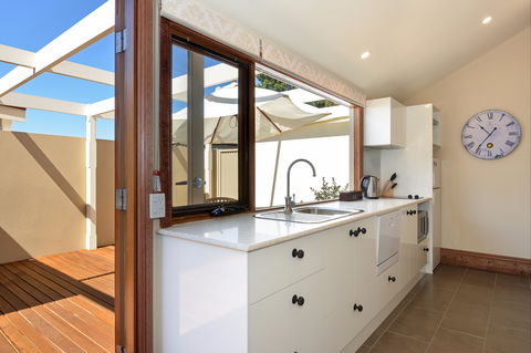 Trafalgar Premium Vintage Suites - Mackay Tourism 1
