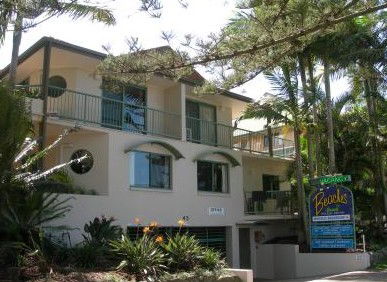 Beaches Apartment Byron Bay - Mackay Tourism 2