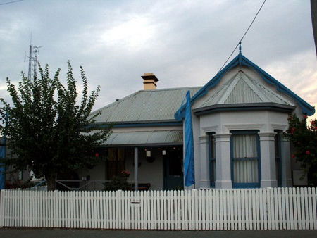 Bayview Backpackers YHA - Mackay Tourism 2