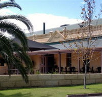 Dongara Hotel Motel - Mackay Tourism