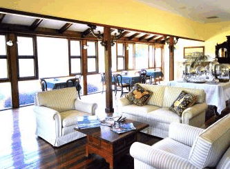 Forest Lodge Resort - Mackay Tourism 1