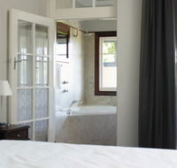 Caves House Hotel - Mackay Tourism
