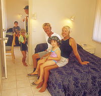 Onslow Mackerel Motel - Mackay Tourism