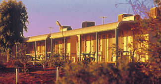 Onslow Mackerel Motel - Mackay Tourism 1