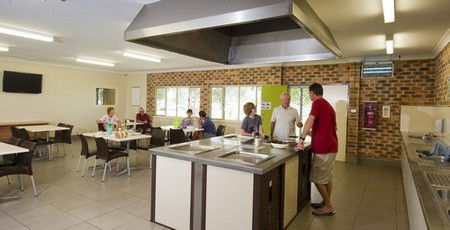 Urunga Heads Holiday Park - Mackay Tourism 1