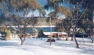Anglers Reach Lakeside Village - Mackay Tourism 2