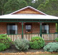 Karri Valley Chalets - Mackay Tourism