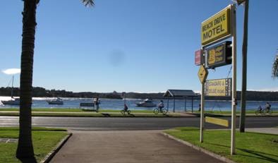 Beach Drive Motel - Mackay Tourism 0