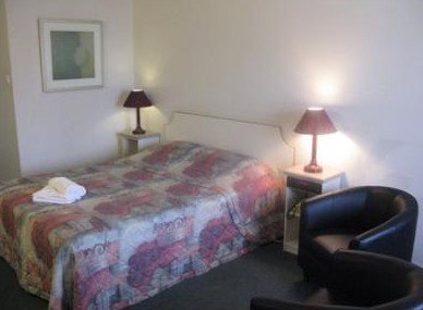 Clyde River Motor Inn - Mackay Tourism 2
