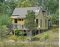 Mimosa Hill Wildflower Farm Cottages - Mackay Tourism 2